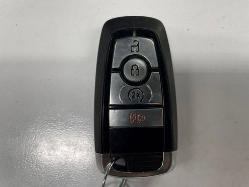 Used 2023 Ford Bronco Sport Outer Banks w/ Tech Package AWD/4WD image 19