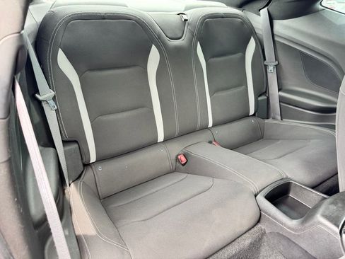 Used 2018 Chevrolet Camaro SS RWD image 14
