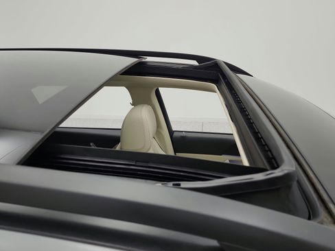 Certified 2024 Mercedes-Benz GLS 450 4MATIC image 11