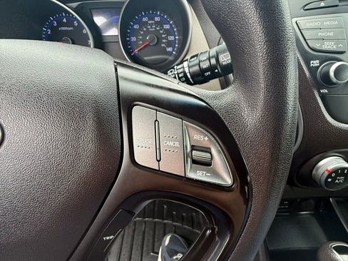 Used 2015 Hyundai Tucson GLS image 26