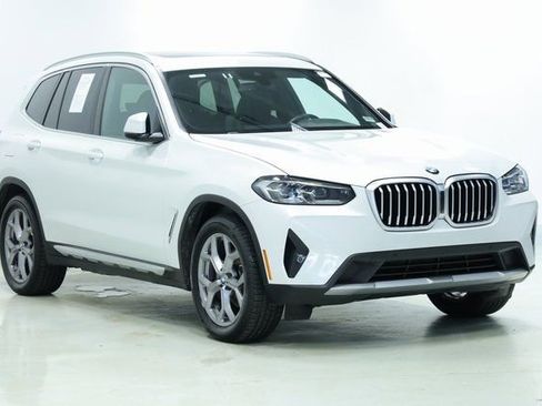 Used 2023 BMW X3 sDrive30i image 3