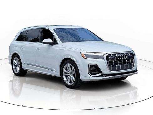 Used 2026 Audi Q7 3.0T Premium Plus w/ Premium Plus Package AWD/4WD image 1