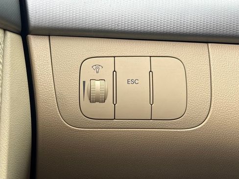 Used 2009 Hyundai Sonata GLS FWD image 23