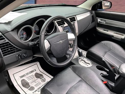 Used 2010 Chrysler Sebring Touring w/ Special Touring Group image 12