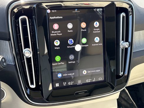 New 2026 Volvo XC40 B5 Ultra w/ Protection Package Premier image 26