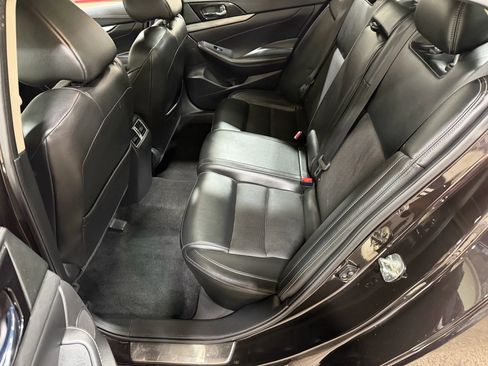 Used 2017 Nissan Maxima 3.5 SL image 28