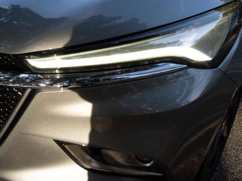 Used 2024 Buick Enclave Essence w/ Sport Touring Edition image 36