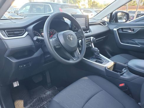 Used 2022 Toyota RAV4 XLE image 11
