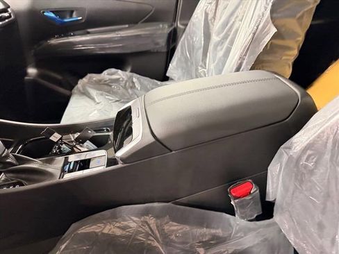 New 2026 Hyundai Santa Cruz SE AWD/4WD image 17