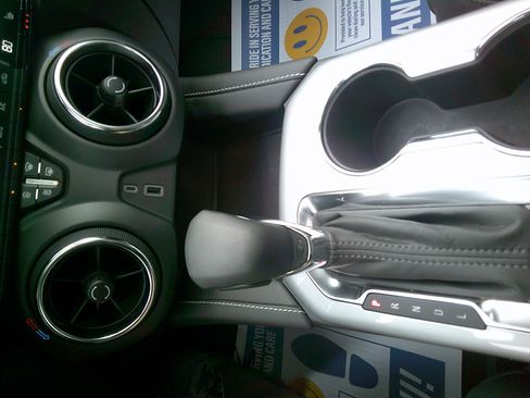 Certified 2024 Chevrolet Blazer LT w/ LPO, Floor Liner Package image 18