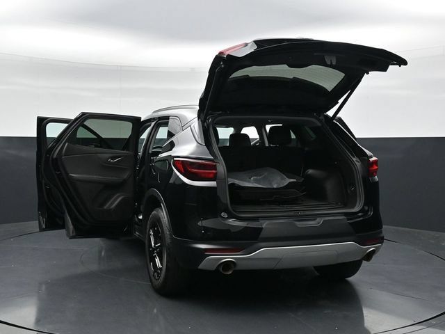 Used 2023 Chevrolet Blazer LT w/ Midnight/Sport Edition AWD/4WD image 46