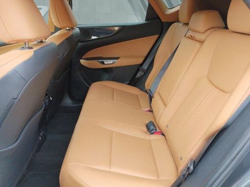 Certified 2025 Lexus NX 250 FWD w/ Towing Package (2000 Lbs) image 11