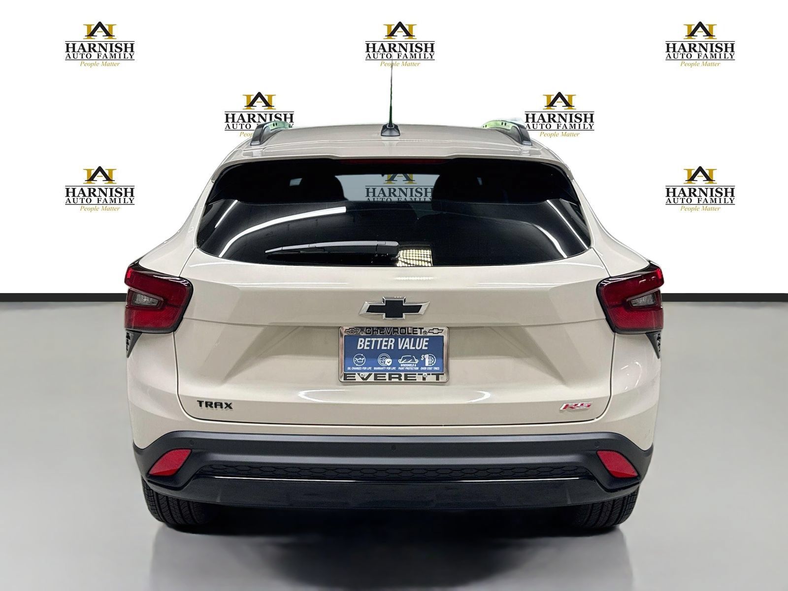 New 2026 Chevrolet Trax RS w/ Sunroof Package FWD image 6
