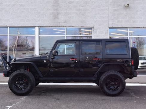 Used 2015 Jeep Wrangler Unlimited Sport AWD/4WD image 2