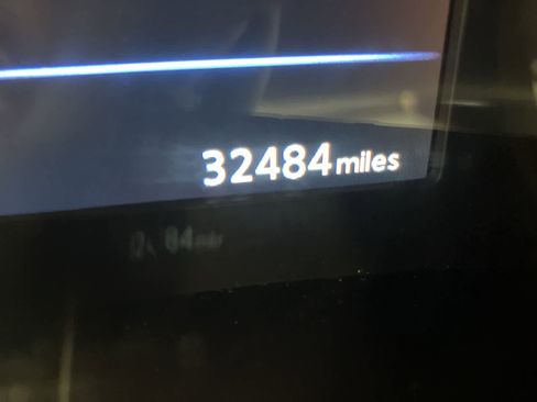 Used 2020 Nissan Rogue S image 33