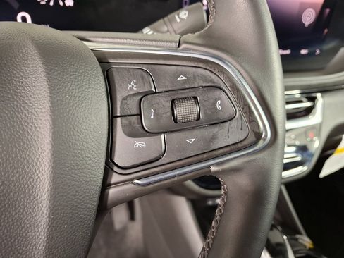 Used 2024 Buick Envista Avenir image 14