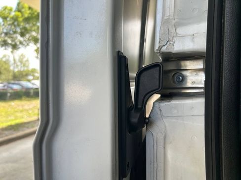 Used 2025 RAM ProMaster 2500 w/ Convenience Group FWD image 28