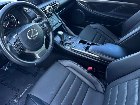 Used 2019 Lexus RC 300 w/ Premium Package RWD image 10