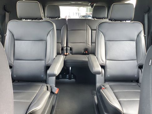 Used 2023 Chevrolet Tahoe Premier image 16