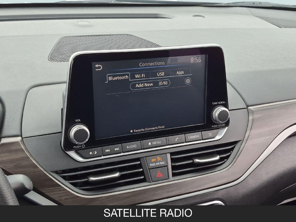 Used 2024 Nissan Altima 2.5 SV FWD image 21
