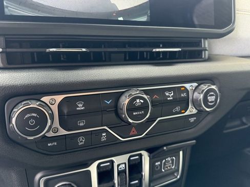 New 2025 Jeep Wrangler Sport S image 18