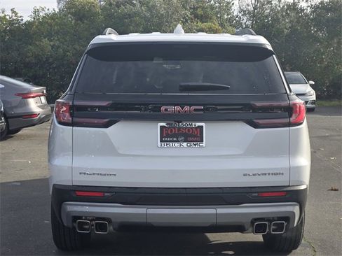 New 2026 GMC Acadia Elevation image 5