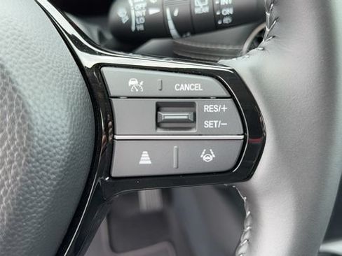 Used 2026 Honda HR-V EX-L image 14