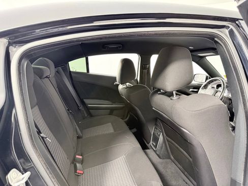 Used 2023 Dodge Charger R/T w/ Technology Group image 23