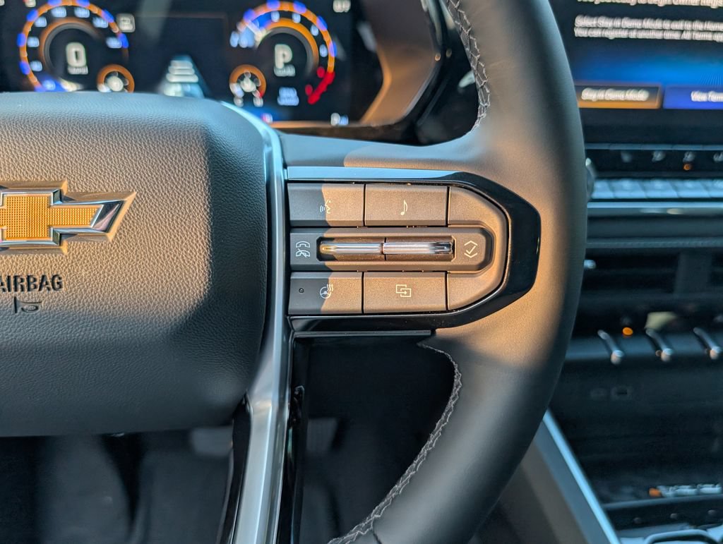 New 2026 Chevrolet Colorado LT w/ LT Convenience Package AWD/4WD image 17