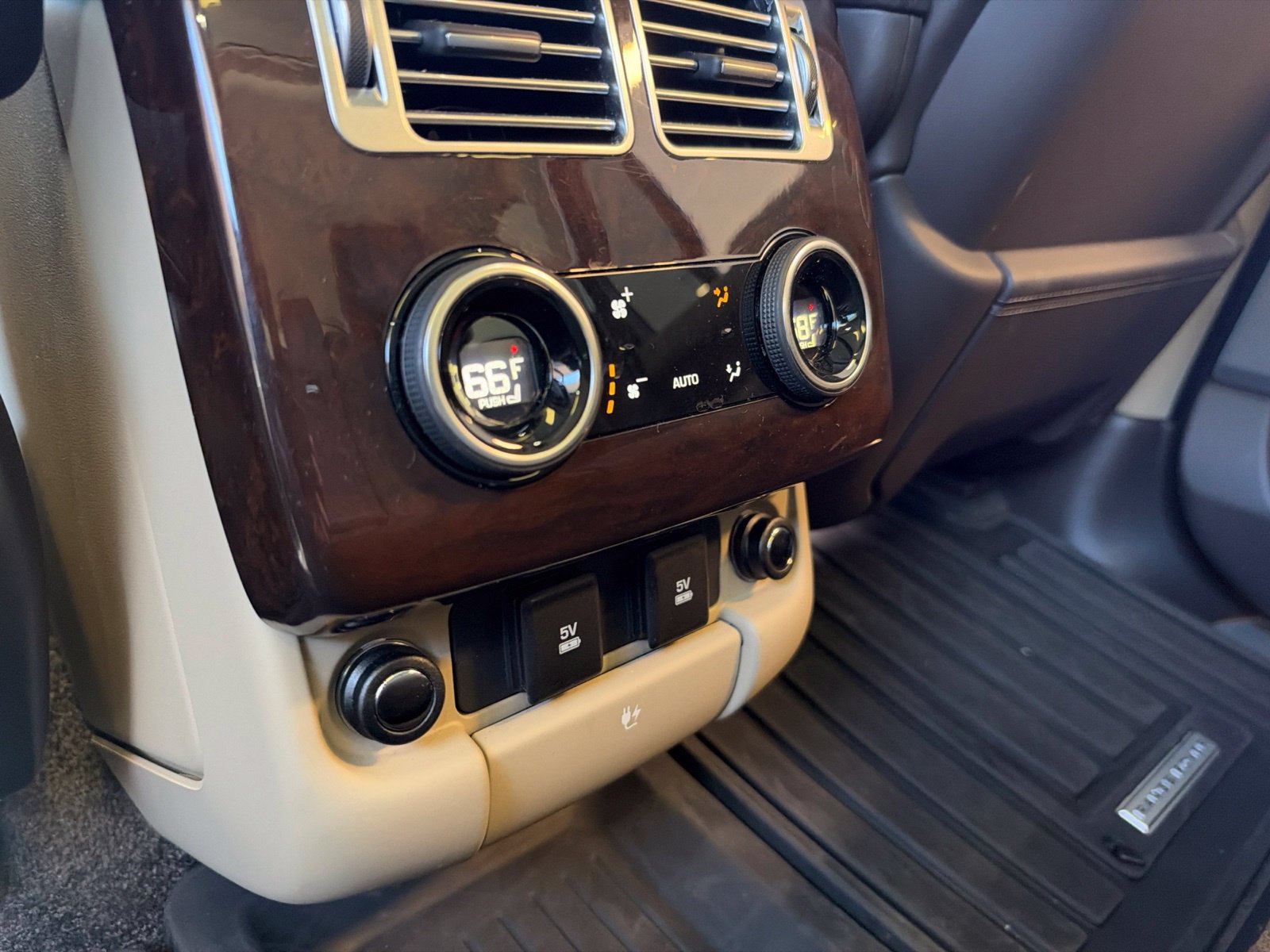 Used 2021 Land Rover Range Rover Westminster Edition AWD/4WD image 31