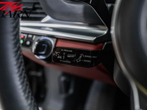 Used 2019 Porsche Panamera GTS image 34