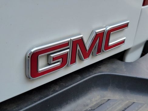 Used 2013 GMC Sierra 3500 SLE w/ SLE Preferred Package AWD/4WD image 31