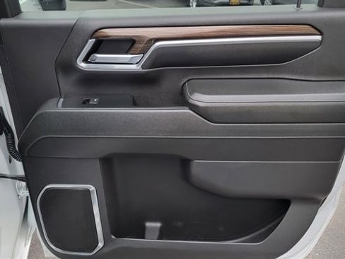 Used 2024 Chevrolet Silverado 3500 LT image 52