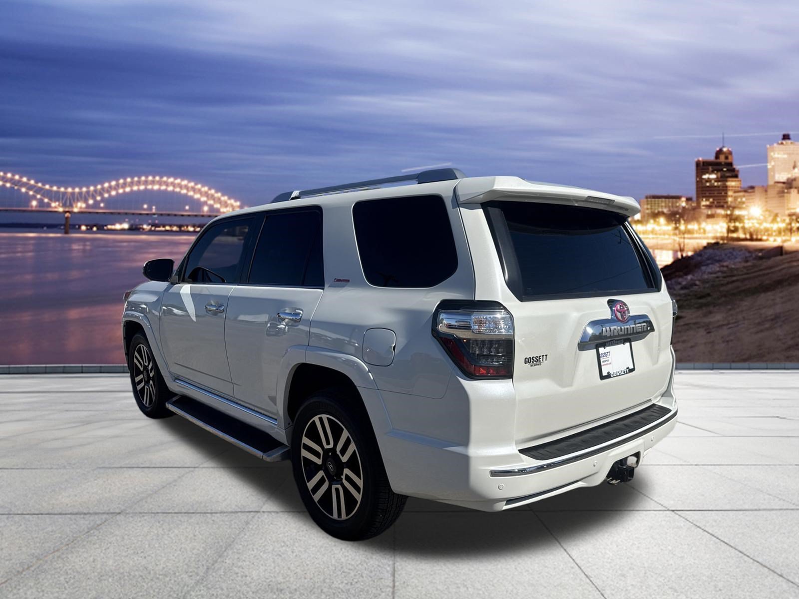 Used 2023 Toyota 4Runner Limited RWD image 3