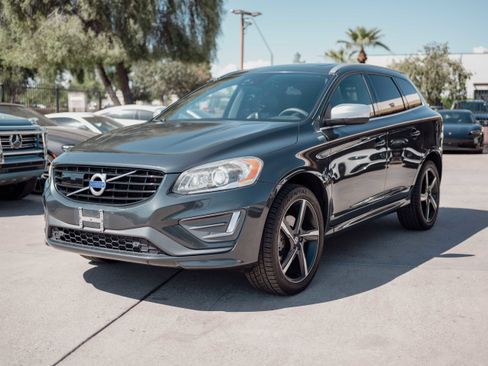 Used 2016 Volvo XC60 T6 R-Design Platinum w/ Climate Package AWD/4WD image 1