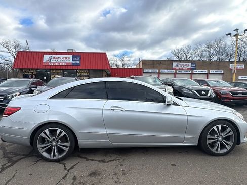 Used 2016 Mercedes-Benz E 400 Coupe image 4