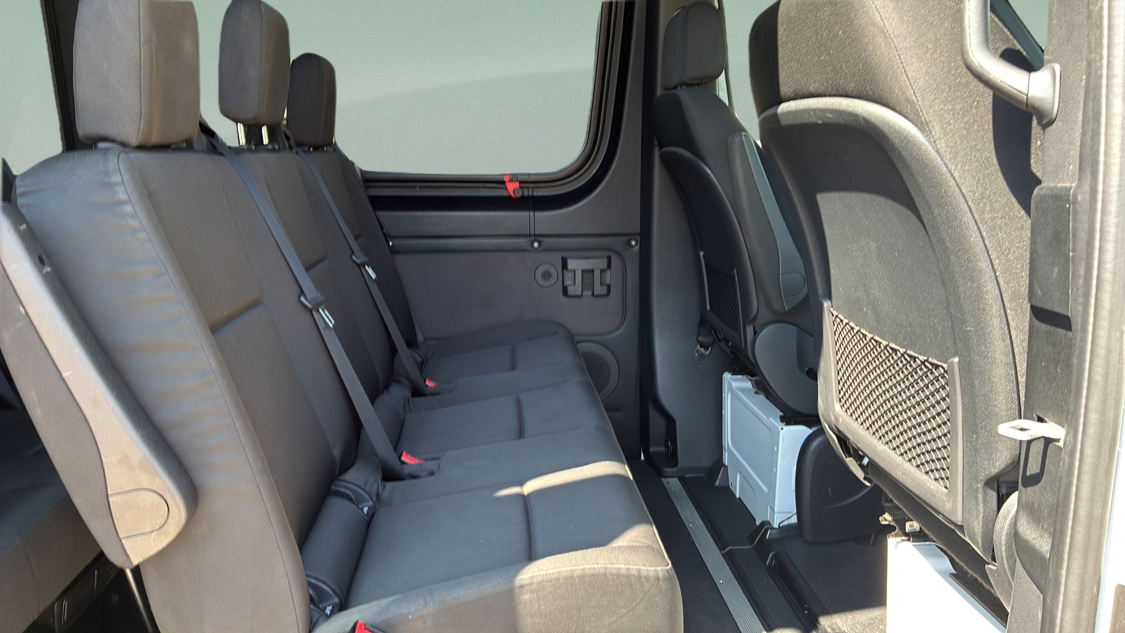 Used 2025 Mercedes-Benz Sprinter 2500 image 20
