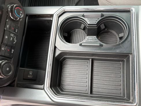 Used 2020 Ford F250 XLT w/ XLT Premium Package image 18