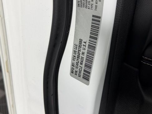 Used 2023 Jeep Grand Cherokee 4WD 4xe image 35