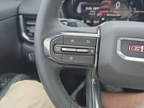 New 2026 GMC Terrain AT4 AWD/4WD image 18