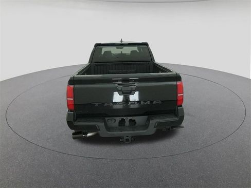 New 2025 Toyota Tacoma TRD Sport image 7