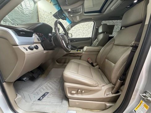 Used 2018 GMC Yukon SLT w/ Premium Edition image 21