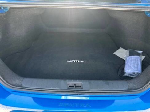 Used 2025 Nissan Sentra SR image 23