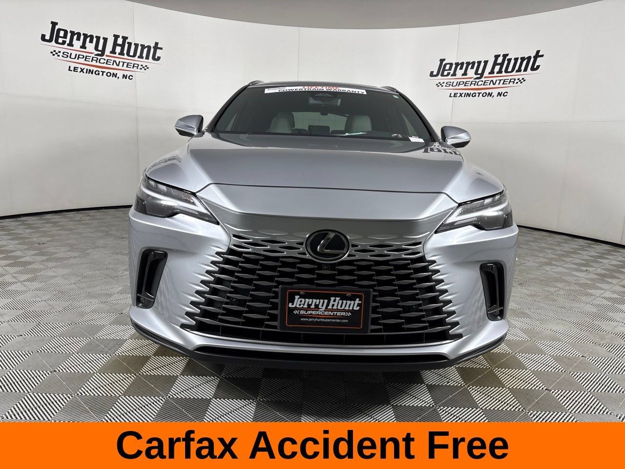 Used 2024 Lexus RX 350 FWD image 3