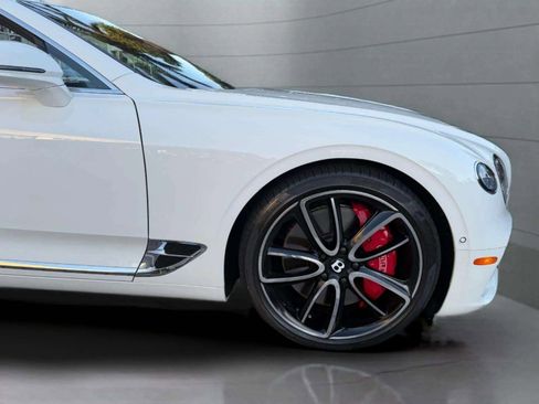 Certified 2024 Bentley Continental GT image 6