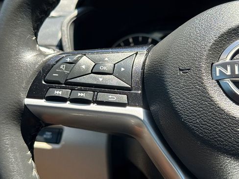 Used 2023 Nissan Altima 2.5 SV w/ SV Premium Package FWD image 28