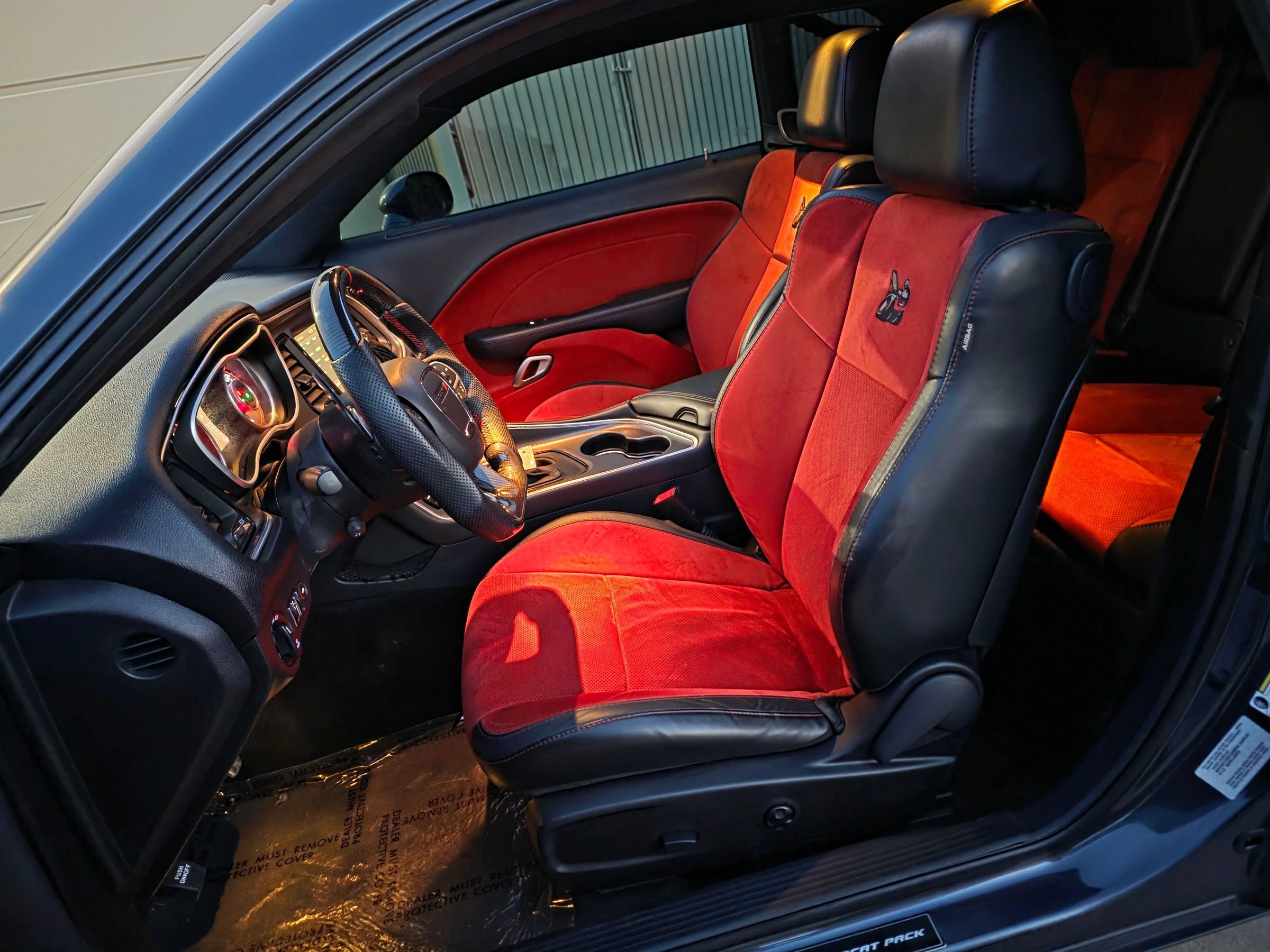Used 2016 Dodge Challenger R/T Scat Pack w/ Leather Interior Group RWD image 18