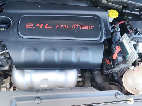 Used 2018 Jeep Compass Sport w/ Tech Group AWD/4WD image 15