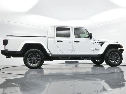 Used 2020 Jeep Gladiator Overland w/ Popular Equipment Package AWD/4WD image 47