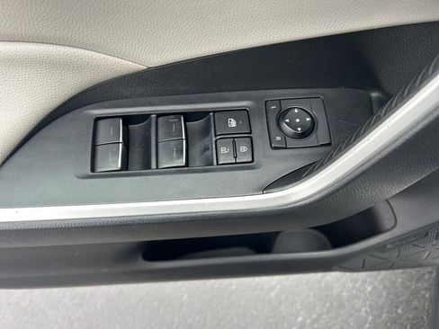 Used 2023 Toyota RAV4 XLE image 4